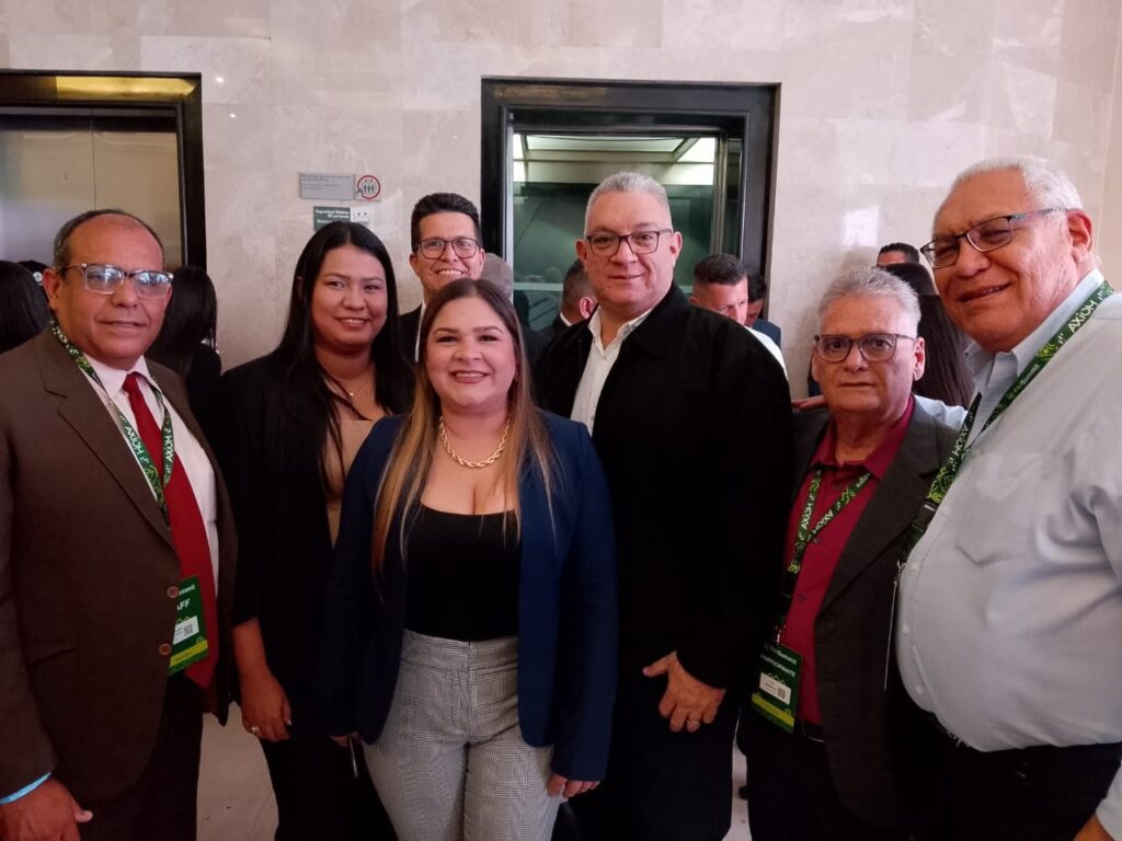 Con amigos del GRUPO SEREX