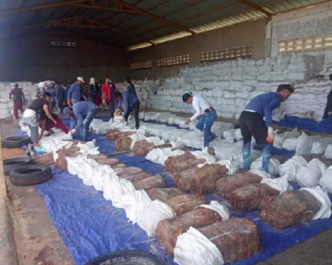 Organización de fardos para la carga