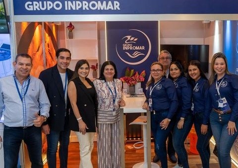 La representación del Grupo Inpromar en el evento estuvo encabezada por sus más altas figuras, las sras. Rebeca Rangel de Parra y Marilib Parra.